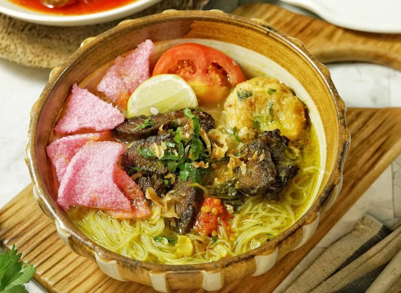 Yuk, Mampir ke 12 Tempat Kuliner Lezat di Sekitar Stasiun Tanah Abang Ini!